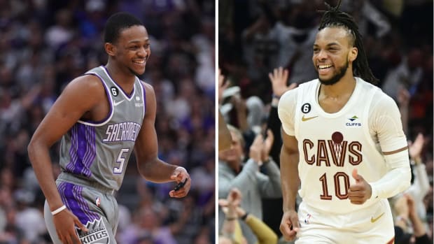 Sacramento Kings guard De’Aaron Fox and Cleveland Cavaliers guard Darius Garland
